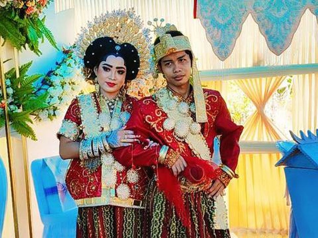 Definisi Jodoh di Depan Mata, Viral Wanita Sulawesi Menikah dengan Pamannya Definisi Jodoh di Depan Mata, Viral Wanita Sulawesi Menikah dengan Pamannya