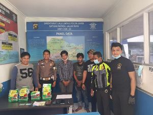 PJR Jambi Gagalkan Pengiriman Sabu dari Riau, Sempat Kejar-kejaran PJR Jambi Gagalkan Pengiriman Sabu dari Riau, Sempat Kejar-kejaran