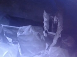 Terekam CCTV! Aksi Maling di Tasikmalaya Gondol Monitor Warnet