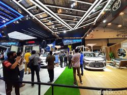 Toyota Dipesan Lebih dari 3.800 di GIIAS 2021, Model Mana Paling Laris?