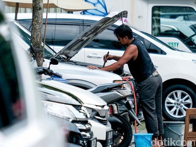 Yuk, Cek Lagi Kondisi Mobil di Musim Hujan