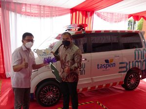 TASPEN Sumbang Mobil Ambulans ke Klinik di Kementerian BUMN