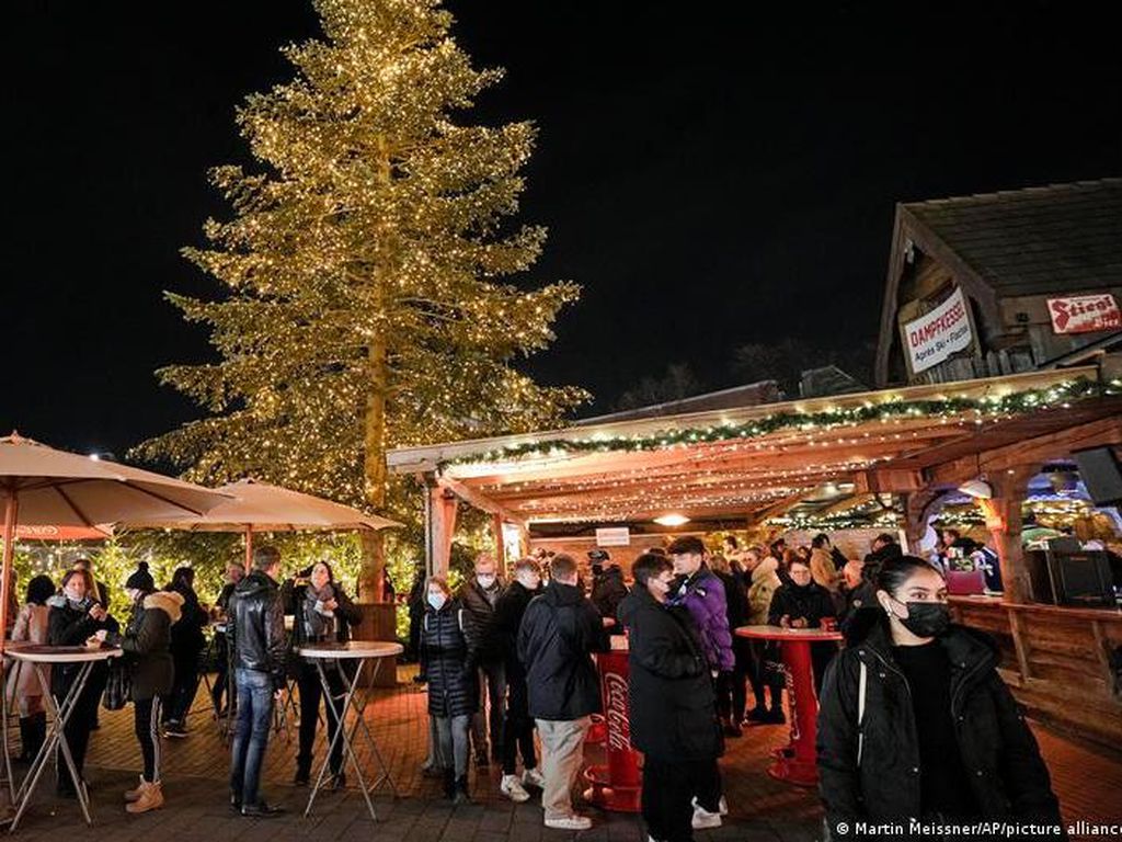 Berlin Perketat Protokol Corona, Sejumlah Pasar Natal Kembali Dibuka