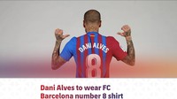 Dani Alves kini balik ke Barca dan pakai nomor 8. (Foto: Dok. FC Barcelona.com)