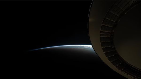 Mengagumkan! Pemandangan Bumi dari Kapsul SpaceX