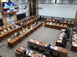 Ketua Komisi III DPR Herman Hery Digeser Jadi Anggota di Komisi VII