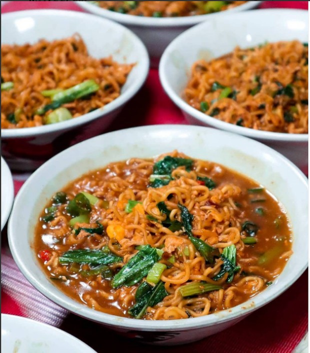 Mie Get, olahan mie instan yang menggugah selera