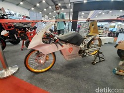 Ampun Bang Jago! Motor Listrik Drag Ini Digeber 201 Meter Cuma 7,5 Detik