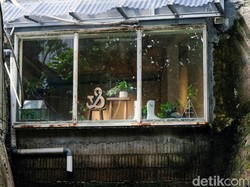 Pemkot Jaksel Minta Pemilik Bongkar Kafe di Atas Saluran Air Kemang Utara