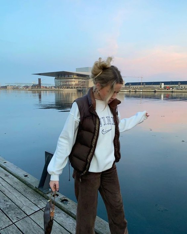 Pakailah jaket yang sleeveless