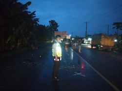 Mobil Rombongan Keluarga Tabrak Truk di Batu Bara Sumut, 1 Orang Tewas