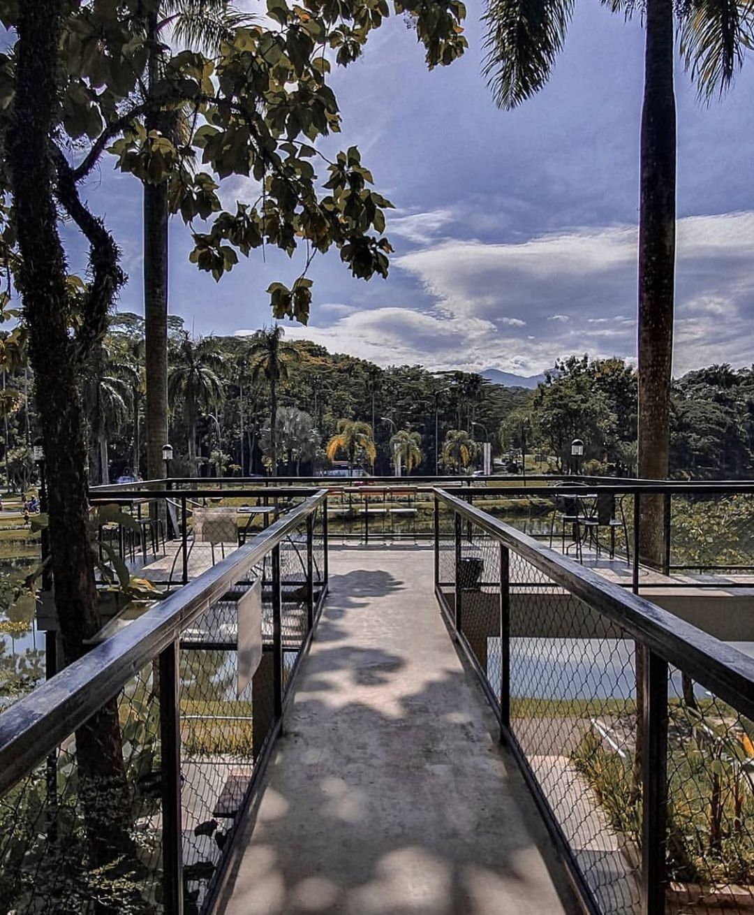 Rekomendasi Tempat Minum Kopi di Sentul