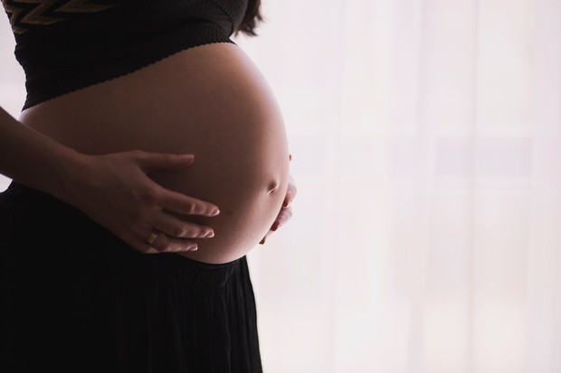 Retinol berbahaya bagi ibu hamil