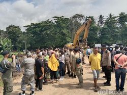 Wartawati di Manado Diduga Ditendang-Dipukul Satpol PP Saat Liputan