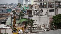 Penampakan Gedung SMAN 96 Jakarta yang Roboh
