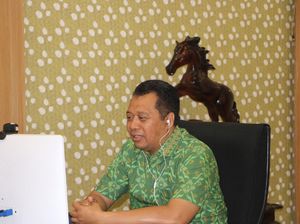 NTB Jadi Daerah Pertama di ASEAN yang Gunakan EIE, Gubernur: Im So Happy