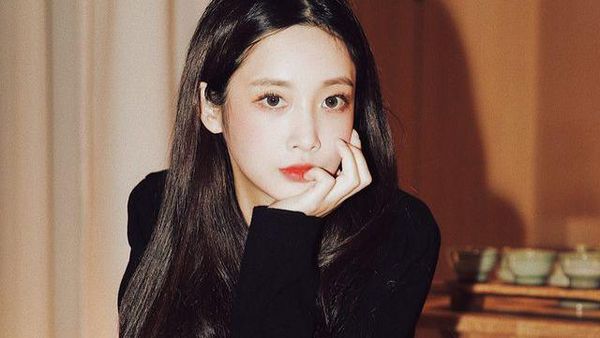 Potret Jiae Lovelyz yang Kini Resmi Gabung YG KPLUS