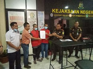 Kejari Tebo Setop Tuntutan 2 Penadah Sawit yang Dapat Rp 20 Ribu Sehari