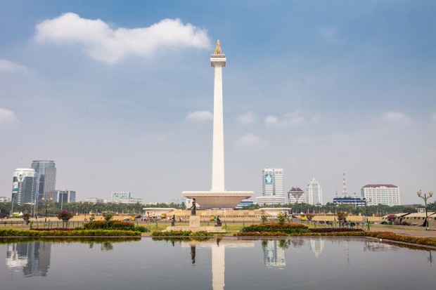 Monumen Nasional tepat dikunjungi untuk menikmati gerhana/Foto: Freepik.com/Saiko3p