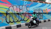 Mural di Flyover Pasupati Jadi Sasaran Vandalisme