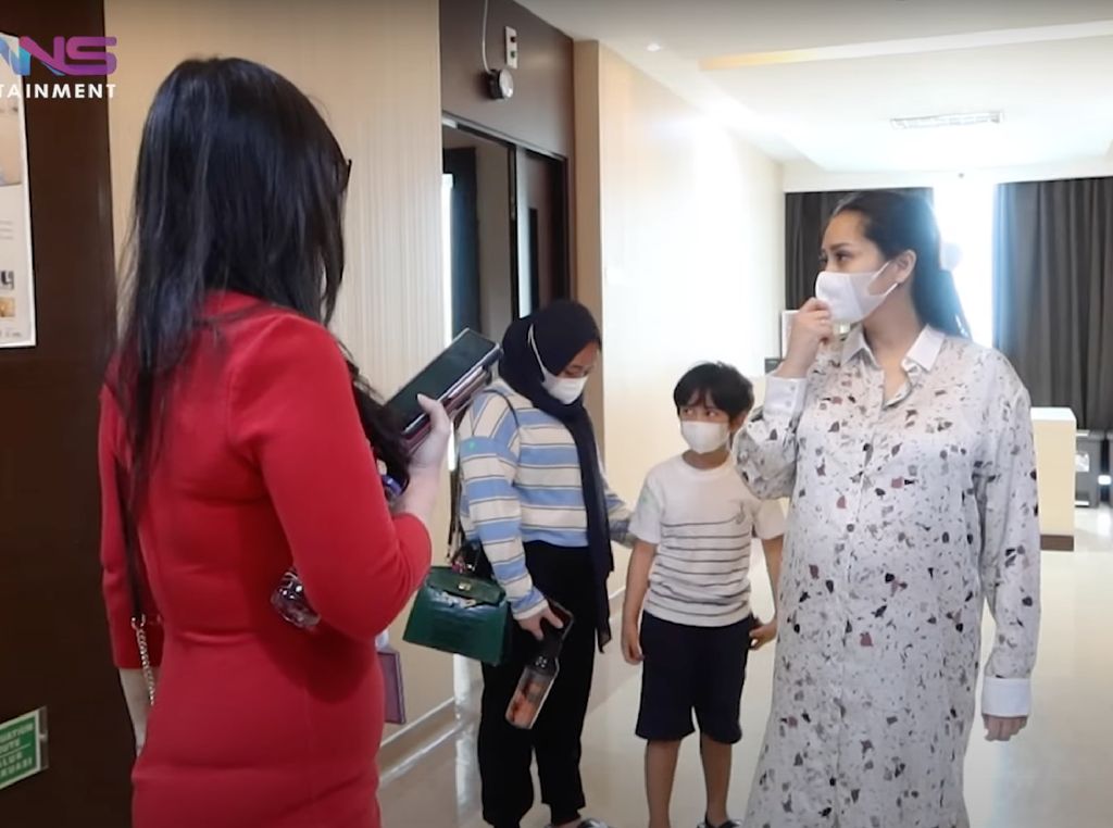 Nagita Slavina Akan Melahirkan, Intip 7 Foto Kamar Bersalinnya yang Bak Hotel Nagita Slavina Akan Melahirkan, Intip 7 Foto Kamar Bersalinnya yang Bak Hotel