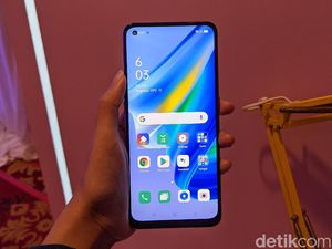 Menggenggam Oppo A95, Ponsel Tangguh Rp 3 Jutaan