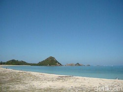 Mengenal Pantai Kuta Mandalika yang akan Dibersihkan Rider MotoGP