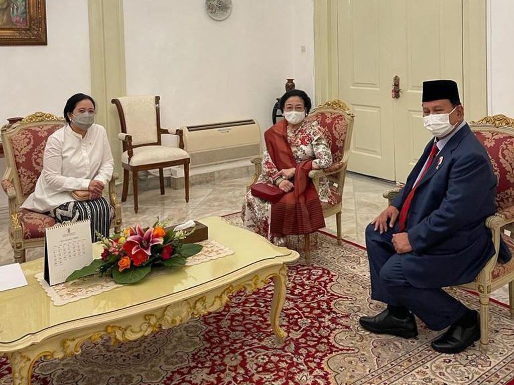 Kata Stafsus Setneg soal Prabowo Bicara Politik Bareng Megawati-Puan di Istana