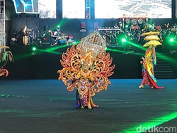 Meriahnya Semarang Night Carnival yang Digelar saat Pandemi