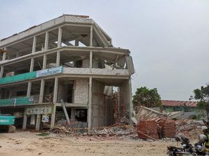 Sudah 17 Saksi Diperiksa, Penyebab Gedung SMAN 96 Roboh Belum Diketahui Sudah 17 Saksi Diperiksa, Penyebab Gedung SMAN 96 Roboh Belum Diketahui