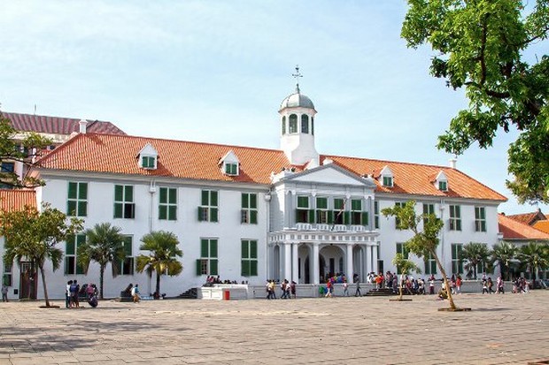 Taman Fatahillah tepat dikunjungi untuk menikmati gerhana/Foto: Tripadvisor.co.id
