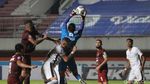 Assist Boaz Salossa Bikin Persipura Keok 0-1