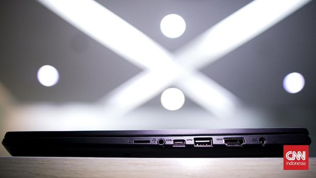 ASUS VivoBook Ultra 15 OLED ASUS VivoBook Ultra 15 OLED