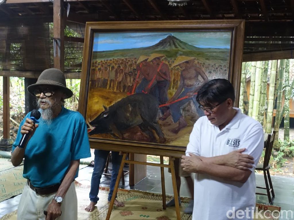 Djoko Pekik Hibahkan Lukisan Berburu Celeng Merapi ke Museum Anak Bajang