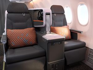 Suami di Kelas Bisnis sedang Istri Anak 14 Jam di Ekonomi-Bali Belly Merebak