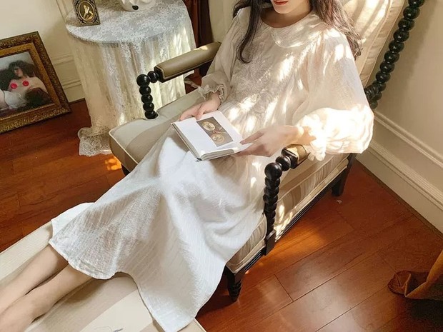 Little Woman Co - Dream Sleepwear White Blue Daster