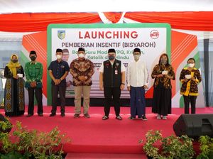 Mas Dhito Beri Insentif Bulanan ke Ribuan Guru Agama Nonformal di Kediri