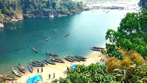 Foto: Sungai Jernih India yang Bikin Netizen Heboh