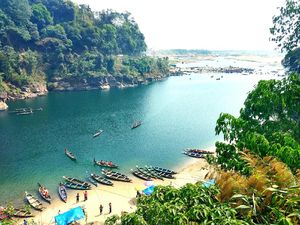 Foto: Sungai Jernih India yang Bikin Netizen Heboh