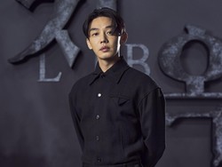 Yoo Ah In Diisukan Gay dan Pacaran dengan Pria Ini, Pernah Foto di Gay Bar