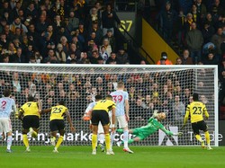 Watford Vs MU: Setan Merah Tertinggal 0-2 di Babak Pertama
