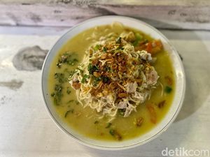 Jab Mebo Masih Pertahankan Masak Bakmi Jawa Pakai Api Kayu Mahoni Jab Mebo Masih Pertahankan Masak Bakmi Jawa Pakai Api Kayu Mahoni