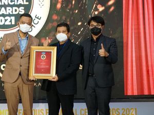BPJS Kesehatan Sabet Penghargaan Best Social Economy Contribution BPJS Kesehatan Sabet Penghargaan Best Social Economy Contribution