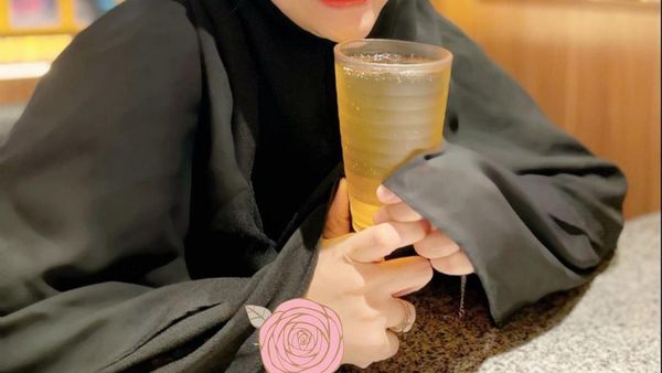 Cantiknya dr. Shindy Putri, Kakak Ria Ricis yang Doyan Ayam Penyet