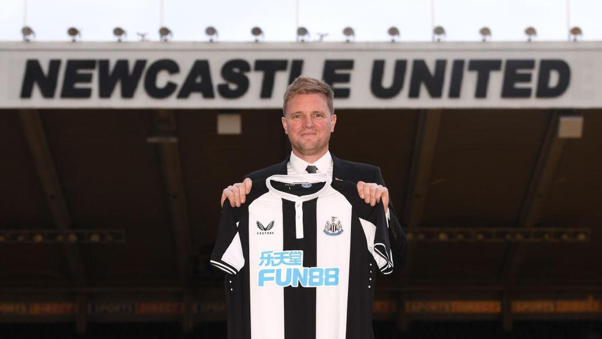 Eddie Howe tertunda debutnya di Newcastle United karena terpapar COVID-19 (Getty Images/Stu Forster)