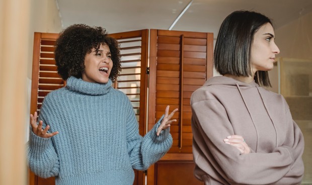 Ilustrasi Tenang dalam Konflik (Foto: Pexels)/ Foto: Liza Summer