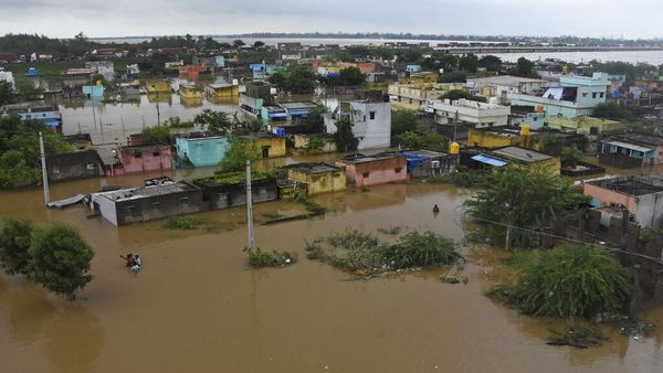 30 Orang Dikhawatirkan Tewas Atau Hilang Usai Banjir Bandang di India
