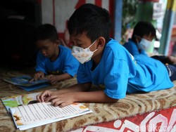 Arti Literasi hingga Manfaatnya, Bisa Latih Kerja Otak!