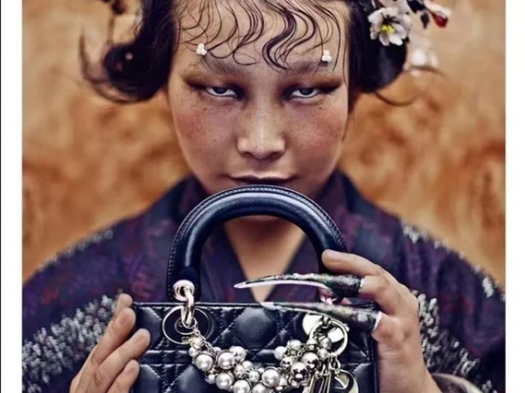 Dior Dikecam karena Tampilkan Foto yang Dianggap Merendahkan Wanita Asia