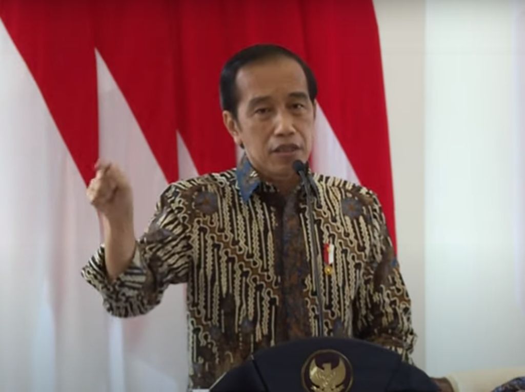 Presiden Jokowi: Omicron Lebih Mudah Menular tapi Gejalanya Ringan